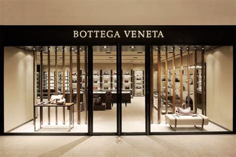 bottega veneta founded.